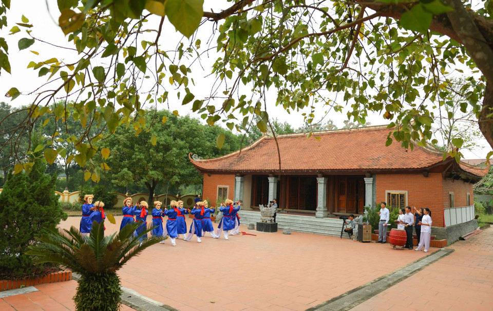 Les autorités locales de la commune de Xuan Truong et du district de Tho Xuan poursuivent actuellement des programmes de préservation et de promotion durable de ce patrimoine culturel exceptionnel. Photo : VNA