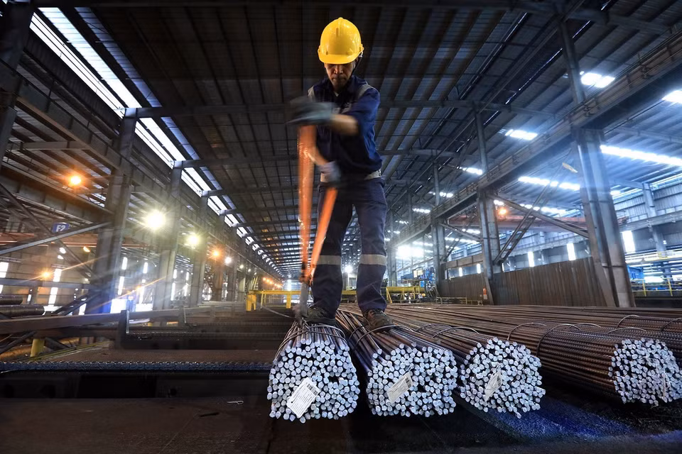 L'exportation de l’acier de construction montre des signes de reprise. Photo: VNA