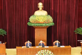 Le secrétaire général du Parti, Nguyen Phu Trong, préside le 9e Plénum. Photo: VNA