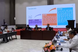 Panorama de la conférence de presse. Photo: VNA