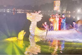 À Hanoi, une aventure nocturne à la découverte du temple Ngoc Son