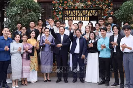 Le Premier ministre lao Sonexay Siphandone termine sa visite au Vietnam