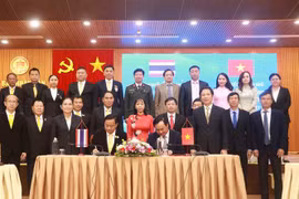 Quang Tri et Ubon Ratchathani (Thaïlande) établissent des relations d’amitié