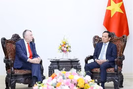 Le vice-PM Trân Luu Quang reçoit un dirigeant du Parlement européen