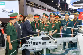 Le Vietnam participe au Salon aéronautique de Singapour 2024