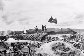 Le PM appelle au soutien de Dien Bien à l'approche du 70e anniversaire de la victoire de Dien Bien Phu