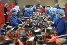 Le revenu moyen des travailleurs vietnamiens a augmenté de 6,9% en 2023
