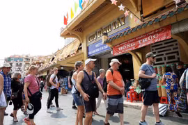 Le Vietnam accueille 6,2 millions de visiteurs internationaux en 4 premiers mois 