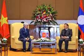 ​Entrevue entre le président du FPV et le président de l'AN lao