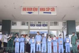 COVID-19 : 12 nouveaux patients guéris à Quang Ngai et à Da Nang 