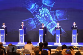 Le PM Pham Minh Chinh partage cinq priorités de la coopération dans le monde numérique
