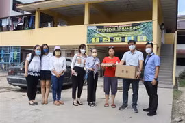 ​Soutien aux Vietnamiens touchés par les inondations en Malaisie 