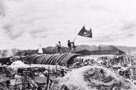 La victoire historique de Diên Biên Phu, un jalon de la ligne de résistance intégrale