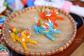 Xuân La, le village des figurines en pâte de riz gluant