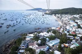 La ville de Phu Quôc accompagne les investisseurs
