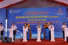 Mise en chantier de la centrale éolienne Hoa Binh 5 à Bac Lieu