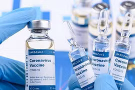 Des entreprises font des dons supplémentaires pour le Fonds d'achat des vaccins anti-COVID-19