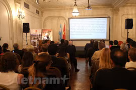 Vietnam et Argentine renforcent leur coopération dans le commerce, l'investissement et le tourisme