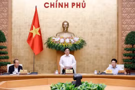 Le Premier ministre Pham Minh Chinh préside une réunion sur le travail du gouvernement
