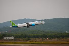 Bamboo Airways réalise un vol spécial pour ramener les citoyens européens chez eux