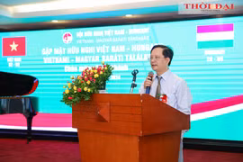 Le président de l'Association d'amitié Vietnam-Hongrie, Vu Hoang Linh, s'exprime à l'événement. Photo: thoidai.com