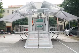Ho Chi Minh-Ville utilise des véhicules spécialisés pour la vaccination mobile