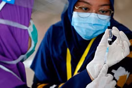 COVID-19: des milliers de nouveaux cas en Indonésie, aux Philippines et en Thaïlande