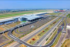 Plus de 218 millions de dollars pour moderniser le terminal T2 de l'aéroport de Noi Bai