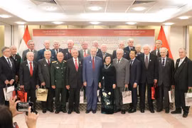 L'ambassade du Vietnam en Hongrie célèbre les 50 ans des Accords de Paix de Paris 