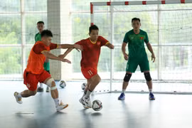 Coupe du monde de Futsal 2021 : L'équipe vietnamienne impressionne avant la phase finale