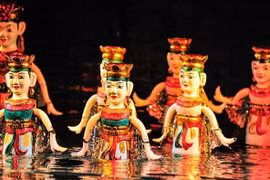 Promotion de l'art vietnamien traditionnel des marionnettes sur l'eau en R. de Corée