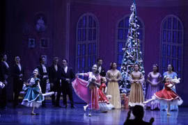 Le célébrissime ballet "Casse-noisette" revient à Hô Chi Minh-Ville