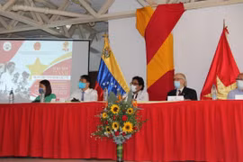 Distinction d’anciens guérilleros vénézuéliens ayant soutenu la révolution vietnamienne