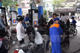 Légère baisse des prix des carburants