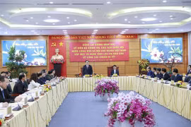 Têt 2023 : le président de l'AN en visite dans la province de Lao Cai