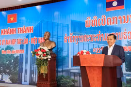 Inauguration du nouveau siège du Comité de coopération Laos-Vietnam