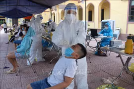 L'ambassade du Vietnam en Australie appelle à soutenir la lutte anti-COVID-19