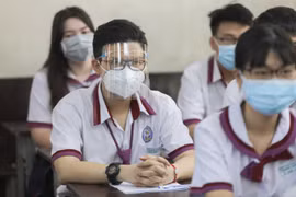 COVID-19: 150.000 élèves de Ho Chi Minh-Ville retournent à l'école 