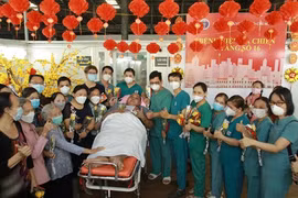 Hô Chi Minh-Ville dissout son plus grand centre de soins intensifs au COVID-19