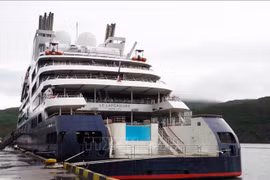Le premier navire de croisière de l’année à Binh Dinh accoste à Quy Nhon