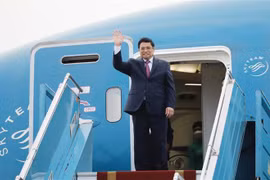 Le Premier ministre Pham Minh Chinh part pour les États-Unis