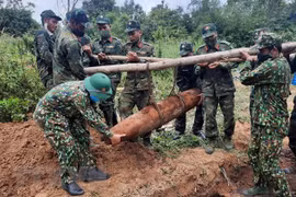Découverte d'une bombe de 250 kg à Lam Dong