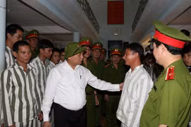 Plus de 18.000 prisonniers amnistiables au Vietnam en 2015