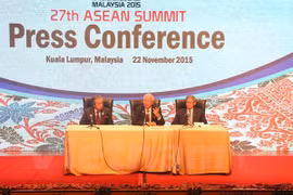 Le 27e Sommet de l'ASEAN se clôture avec succès