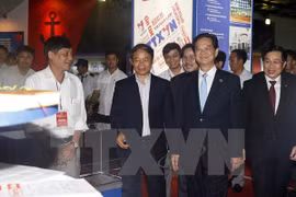 Exposition sur les réalisations du Vietnam depuis 70 ans