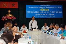 Conférence entre le FPV et des religieux de HCM-Ville