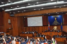Le Parlement cambodgien adopte le budget public pour 2016