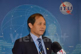 Le Vietnam à la Conférence mondiale des radiocommunications 2015 à Genève