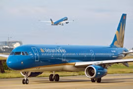 Vietnam Airlines ajuste le calendrier de plusieurs vols en raison de l'impact du typhon Talim