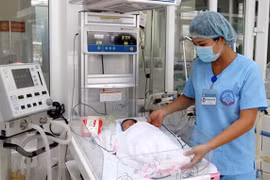 Le dépistage prénatal et néonatal améliore la santé de la population